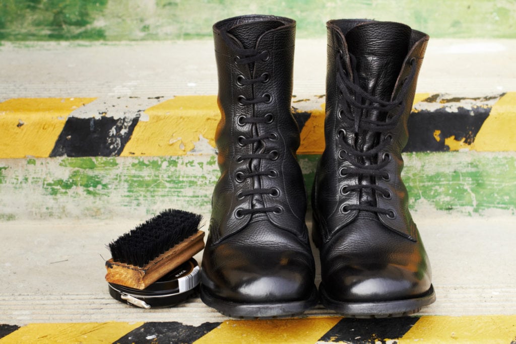 How to Prepare your Leather Boots for the Winter